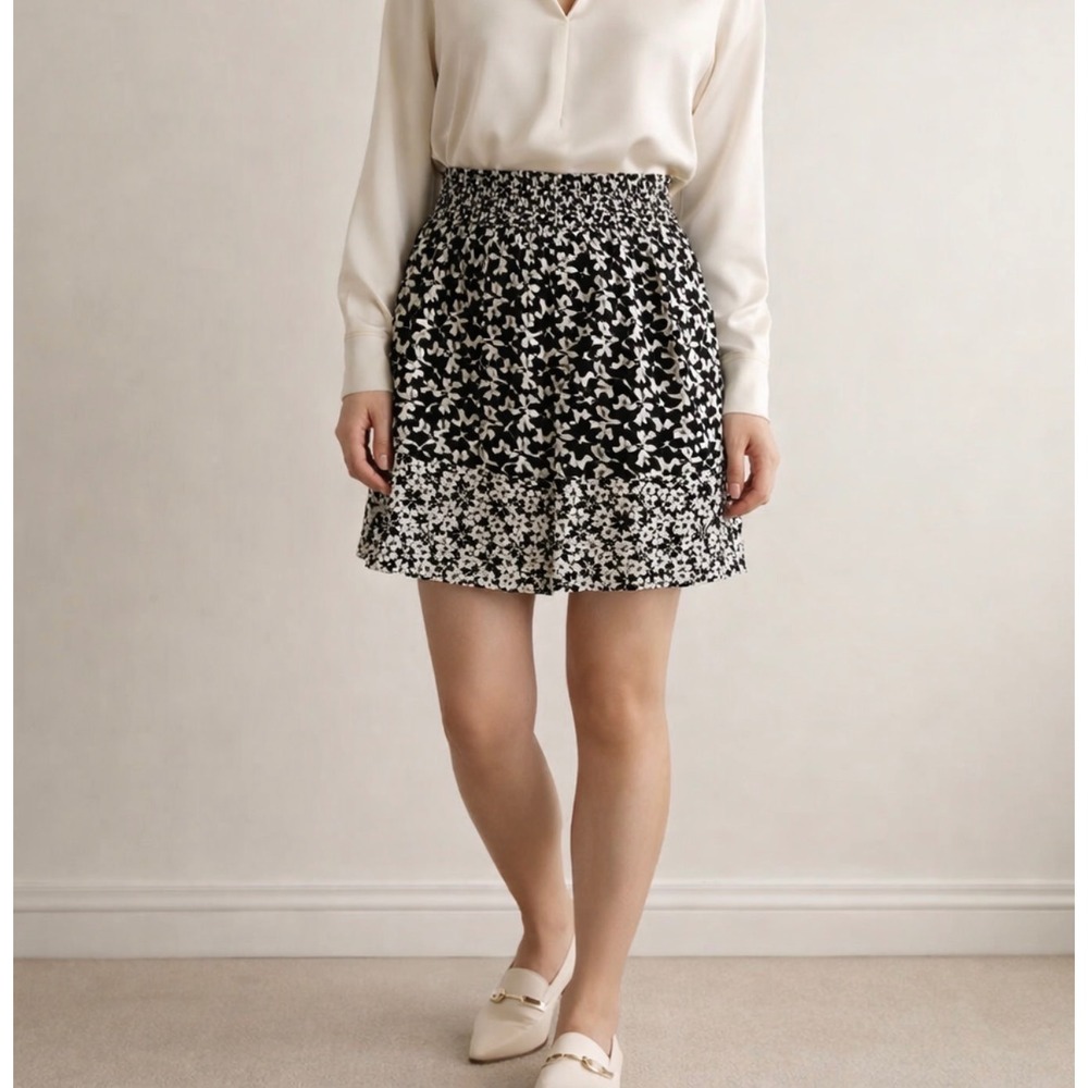 BKE Black Ivory Textured Pleated Mini Skirt XL NWT $78 Contrasting Closet Staple